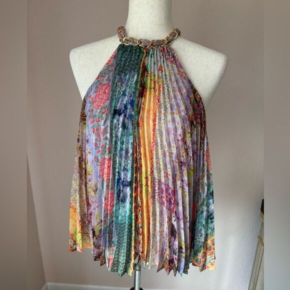 NWT Alice + Olivia Alycia Pleated Chiffon Top with chain collar - Picture 12 of 12